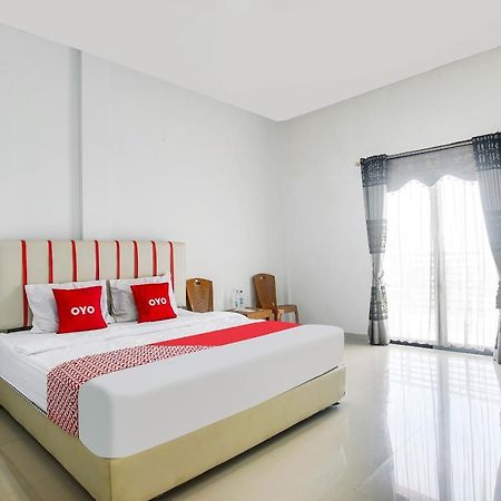 Oyo 2246 Anjung Bang Oking Hotel & Resort Pasarpulaupisang Eksteriør bilde
