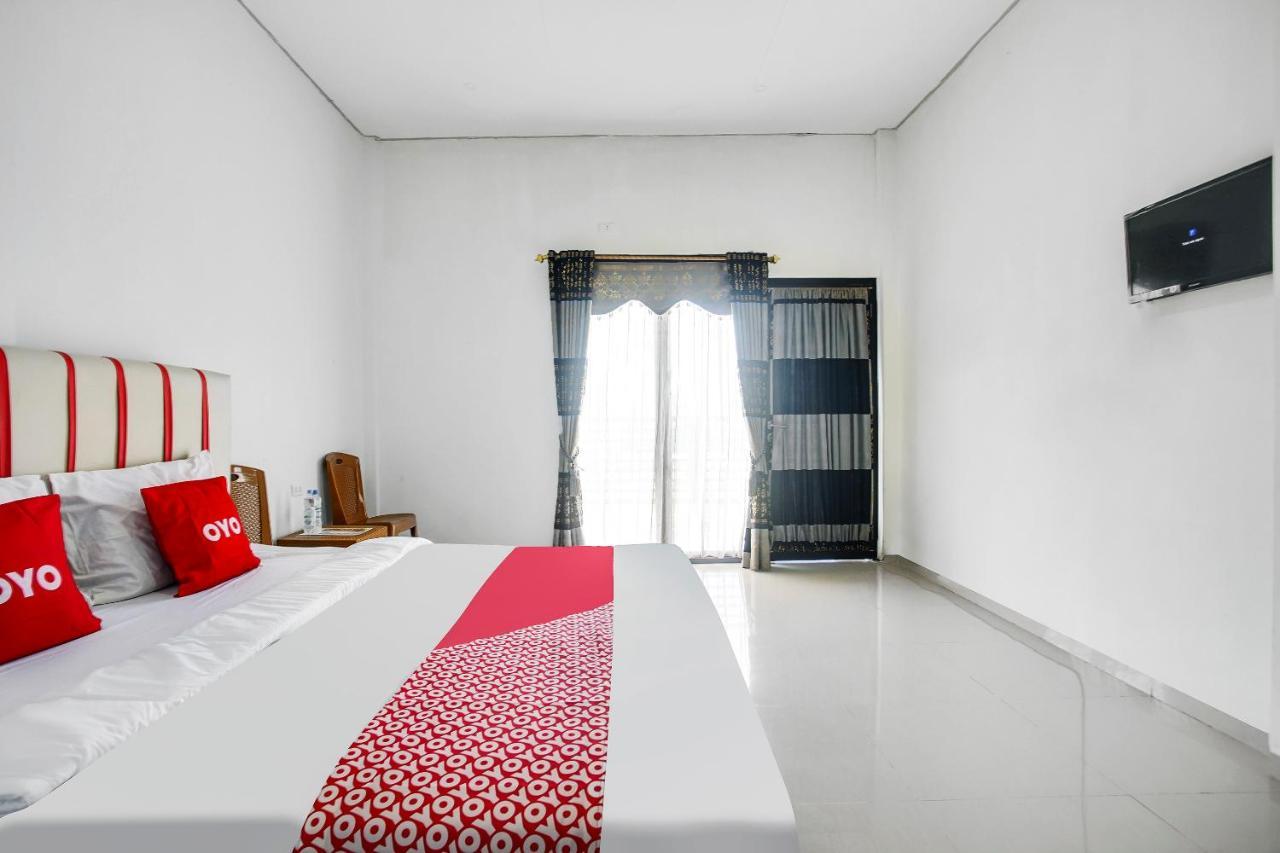 Oyo 2246 Anjung Bang Oking Hotel & Resort Pasarpulaupisang Eksteriør bilde